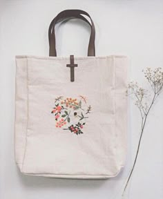 SMALL TOTE BAGgift centerpiece with schoolembroidery