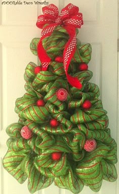 136 best welcoming wreaths