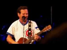 blackmail at wrigley field a james murray mystery what kind of plate boundary runs across iceland