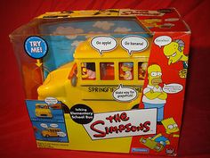 The Simpsons Exclusive Playset Talking Elementary School Bus by Playmates//The Simpsons