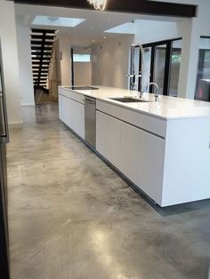 epoxy concrete floor paint marble polished concrete is great idea for high traffic areas like kitchens concrete kitchen floor cemento como tendencia de decoración para interiores polished epoxy concrete floor paint marble polished concrete is great idea for high traffic areas like kitchens concrete kitchen floor cemento como tendencia de decoración para interiores polished