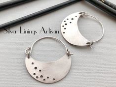 MET CLIPON Stud Círculo arete con plata u oro brillo patrón-imán