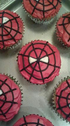 spider man cake using