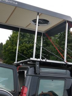 Understanding Camping Trailers Roof Lift Systems | Custom Cylinders