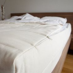 This Bed Cover Covers The Entire With Zippers On Sides So That All You Have To Do Make Your Is Zip Looks Neat Flawless And Modern