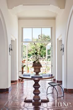 110 Best Santa Barbara Style Images City Of Diy A Santa Barbara California Home S Inviting Entry See More At Www