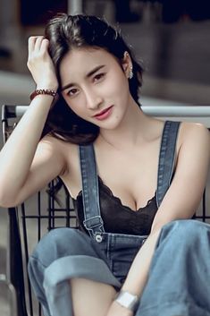 Thai Girls Pics Thai Girls Pics