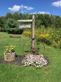 20 Country Garden Decoration Ideas Pinterest I Love Wagon Wheels And Flowers