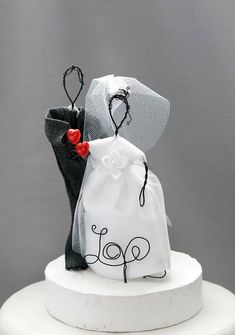 372 Best Wedding Cake Topper Ideas Images In 2018 Wedding Cake Topper Bride And Groom Wire Figure Rustic Heart