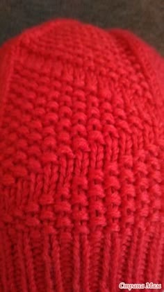 Связала уже 2 шапки по этому описанию: http://www.ladyknits.ru/ Сначала был комплект в подарок к Новому году для подруги. Пряжа Alize Lana gold 800 (800м/100 гр.)