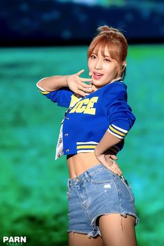腹筋 のアイデア 7 件 腹筋 女子 フィットネスモチベーション スタイル 腹筋 のアイデア 7 件 腹筋 女子 フィットネスモチベーション スタイル