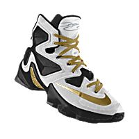 I designed the white, black and gold Colorado Buffaloes Nike women\u0027s basketball shoe.