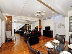 theater district apartment rental sleeps 6 2 bed 2 bath apartment