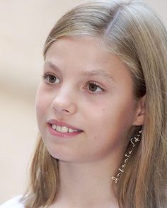360 Ideas De Principes Principe Familias Reales Infantas Leonor Y Sofia
