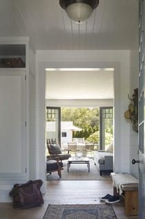 East Hampton Dining Room Dining Midcenturymodern Transitional Enchanting Dining Room In Entryway Decorating Inspiration East Hampton Dining Room Dining Midcenturymodern Transitional Amazing Dining Room In Entryway Design Decoration