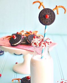 Mouse christmas cookie oreo milkshake Mouse christmas cookie oreo milkshake