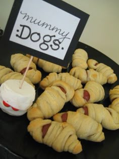 mummy madness halloween party halloween party appetizershalloween birthday partieshalloween - Halloween Birthday Party Ideas mummy madness halloween party halloween party appetizershalloween birthday partieshalloween - Halloween Birthday Party Ideas