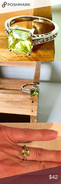 V-MONI Fashion Trend Ring Butterfly Inlay Red 6