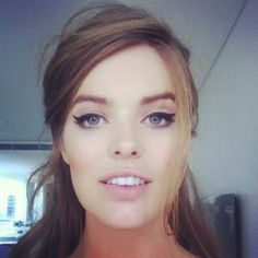 Robyn Lawley Shoe Size Robyn Lawley Shoe Size