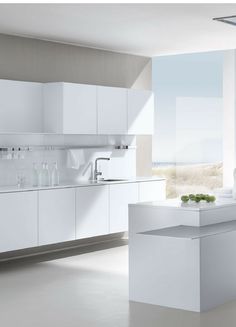 Die 62 besten Bilder von Küche mit Hochglanz Fronten | New kitchen ... Die 62 besten Bilder von Küche mit Hochglanz Fronten | New kitchen ...