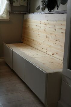 10+ Kjøkken sittebenk ideas | home decor, home, furniture Sittebenk til kjøkkenet slik lager du din egen Enkel