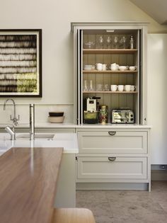 10 Kitchen Architecture Teddy Edwards Case Study Harmonious Lines In An Oxfordshire Village Ideas Teddy Edwards Classic Kitchens Family Kitchen