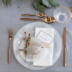 Blue Watercolor w Gold Gro/ße Pappteller Geburtstag Hochzeit Duschen Einweg-Partyteller Harlow /& Grey Malibu 8 Count blau