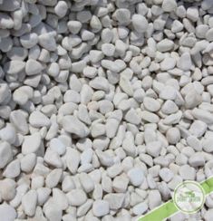 200 g Galets color/és pour jardins miniatures