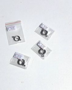 piercing anneaux bille 5 mm diam de la tige 1,6 mm dian intérieur 11 mm
