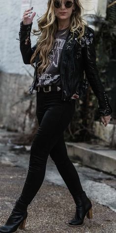 Chaqueta metallica latino dating