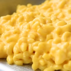 Baked Mac and Cheese is the ultimate comfort food! It is perfect for a pot luck, dinner party, barbecue or just as a great easy side dish! Creamy, cheesy and only takes 20 minutes to pull together this delicious weeknight dinner! #casserold #stovetop #baked #panko #breadcrumbs #homemade #fromscratch #easy #southern #macaroni #soulfood #sidedish #foracrowd