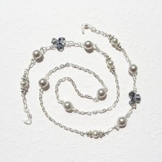 Black Glass Bead Chips Link Eyeglass Chain Holder