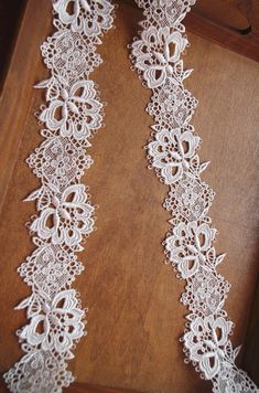 Vintage Bobbin Tape Lace 1yd Cream Lace Trim Vintage Wedding Costume Design NOS