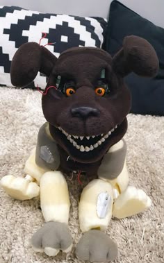 Pupdate! The fleece for his skin arrived much earlier so i hopped on to continue the work!