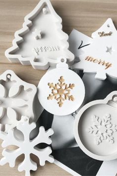 Silicone Mold DIY Christmas Tree Candle Mold Crafts Pendant Jewelry Making Casting Mold Xmas Tree Snowflake Resin Mould for Crystal Epoxy Casting Mold Crafts Silicone Mold DIY Christmas Tree Candle Mold Crafts Pendant Jewelry Making Casting Mold Xmas Tree Snowflake Resin Mould for Crystal Epoxy Casting Mold Crafts