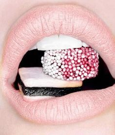 Gorgeous Pastel Pink Lips, Pastel Lipgloss, Pink Lipstick, Pastel Pink Makeup #pastel #pink #lip #makeup www.loveitsomuch.com