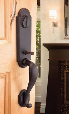 door handle hardware contemporary interior door door handles and hardware front door handlesets interior knobs levers by emtek schlage quickset 72 best hardware images on pinterest doors handles door handle hardware contemporary interior door door handles and hardware front door handlesets interior knobs levers by emtek schlage quickset 72 best hardware images on pinterest doors handles