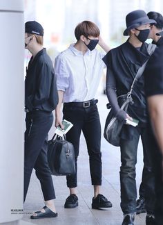 Kitty Dress Like Jungoo Too のアイデア 1 件 ジョングク グク 空港のスタイル Kitty Dress Like Jungoo Too のアイデア 1 件 ジョングク グク 空港のスタイル