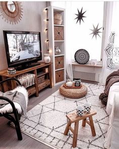 Idées pour suralimenter votre décoration intérieure bohème Decoration, Inspo, Tipi, Aesthetic