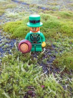 1 Lawn Gnome Real Genuine Lego 8804 Series 4 Minifigure no