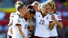Heute spiele fußball