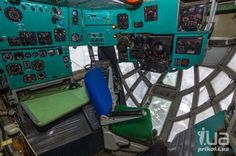 Картинка "Внутри самолета Ил-76Т", картинки, прикольные картинки, фотоприколы, демотиваторы | Joke4you.net - Развлекательный портал, картинки, цитаты, видео, анекдоты