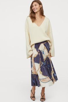 So in Carmel Maxi skirt + Adidas superstar #Fashion So in Carmel Maxi skirt + Adidas superstar #Fashion
