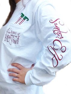 Doryti Joyful Merry and Blessed Xmas Holiday Unisex Sweatshirt tee