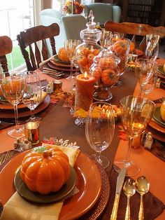 Simple Fall Table Centerpiece Decoration Using Inexpensive Candle There Is Absolutely More To Thanksgiving Day Than Enjoying A Sumptuous Dinner With Family And Close Friends