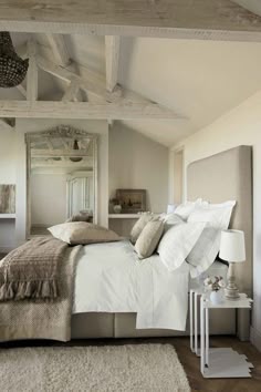 Bedroom Decorating Ideas Neutral why this room works: farmhouse bedroom | blogging, logs and bedrooms Bedroom Decorating Ideas Neutral why this room works: farmhouse bedroom | blogging, logs and bedrooms