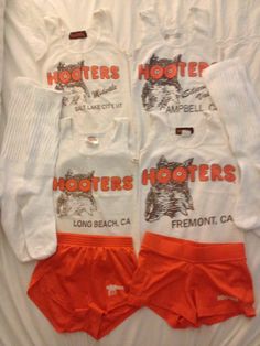 RARE HOOTERS UNIFORM TANK//DOLFIN SHORTS HALLOWEEN COSTUME LRG//XL FLORIDA W//XTRAS
