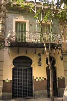10 Lugares Llocs Ideas Rock Hairstyles Salou Broken Glass
