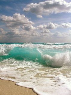 921 Best Beach Scenes Sea Shells Sand Sculpture Images In 2018 White Clouds Blue Sky Green Ocean Breaking Waves Wwwaves Sand Colored Beach On A Beautiful Day