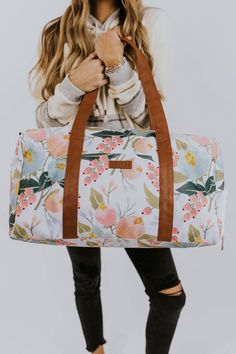Wonderful Soft Green Flowers Custom Waterproof Travel Tote Bag Duffel Bag Crossbody Luggage handbag